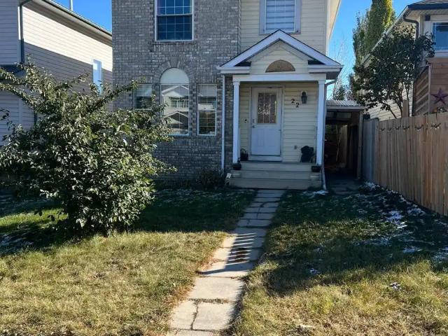 Beautifully Updated Unfurnished 2 Storey in Country Hills!