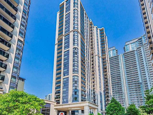 Beautifully Updated 1 Bed Condo In The Heart Of North York