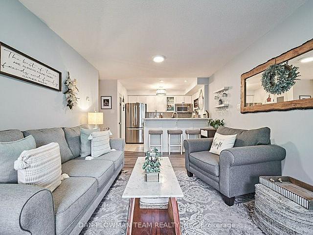 Beautifully Updated 2 Bedroom Condo Apt In Clarington