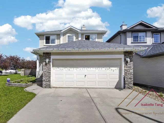 Beautifully Updated 4 Bedroom Family Home on a Huge Corner Lot — Rocky Ridge NW