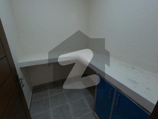 Beautifully Constructed Flat Is Available For Rent In Askari 5 Sector J
