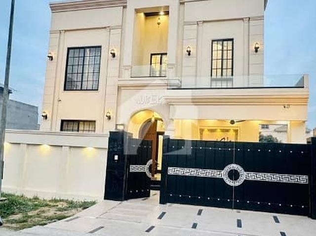 Beautifully Constructed Prime Location House Is Available For sale In Citi Housing Society