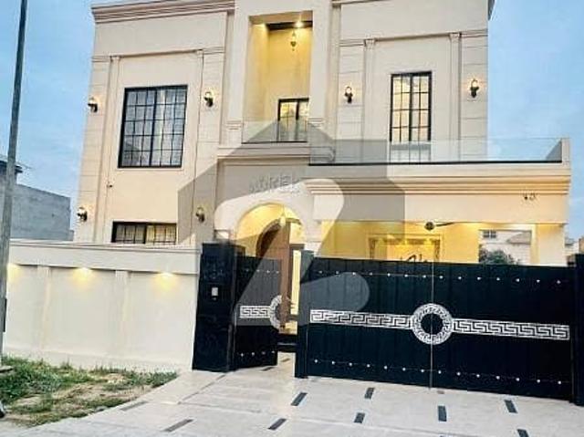 Beautifully Constructed Prime Location House Is Available For sale In Citi Housing Society