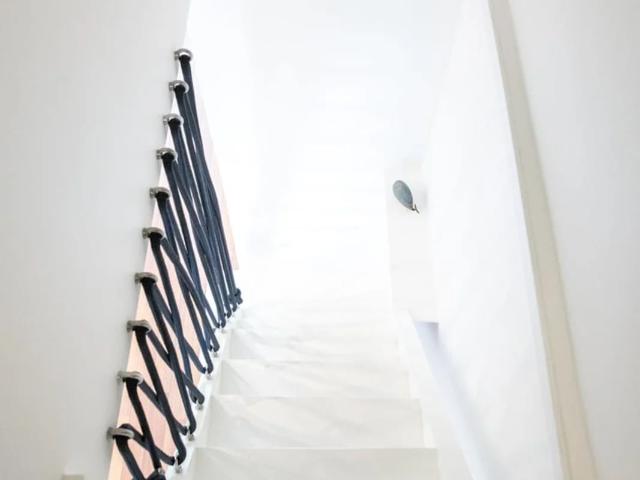Beautifully decorated flat with a unique view, Lyon Amsterdam Apartments for Rent