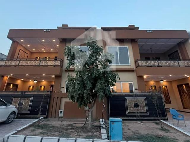 Beautifully Designed 7 Marla Brand New House Available For Sale