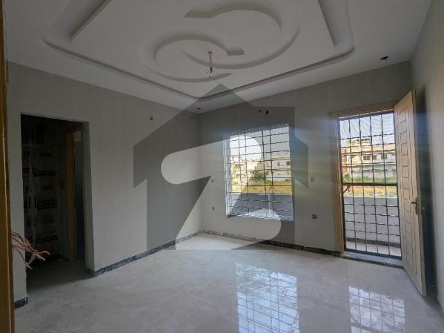 Beautifully Designed 10 Marla House For Sale In Cabinet Division Society E 17/3, Islamabad E 17/3