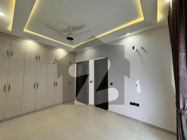 Beautifully Designed Brand New 10 Marla House Citi Housing Society