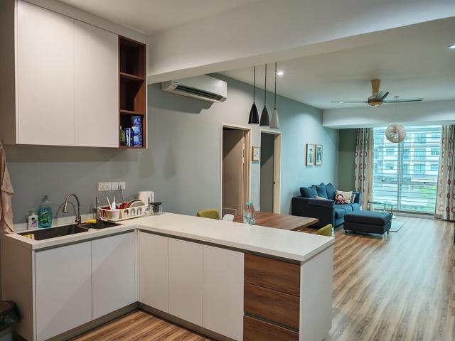 Beautifully Furnished Lot above City Grocer