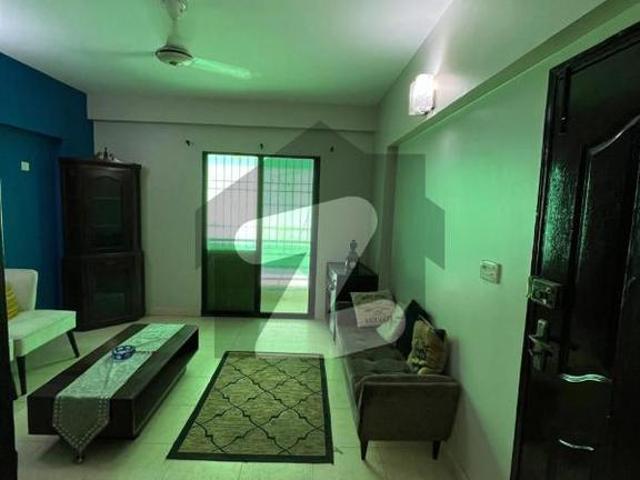 Beautifully Furnished & Well Maintained 2 Bed Drawing & Dining Apartment In A Family Building With Lift Is Available For Rent At Prime Location Of Bukhari Commercial, DHA Bukhari Commercial Area