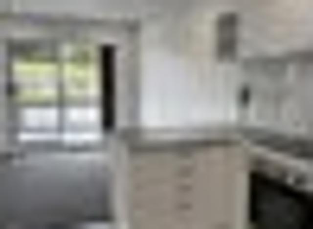 Beautifully presented, 2 bedroom apartment