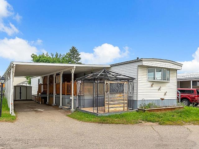 Beautifully Renovated 3 bedroom Home In Greenwood/greenbriar!
