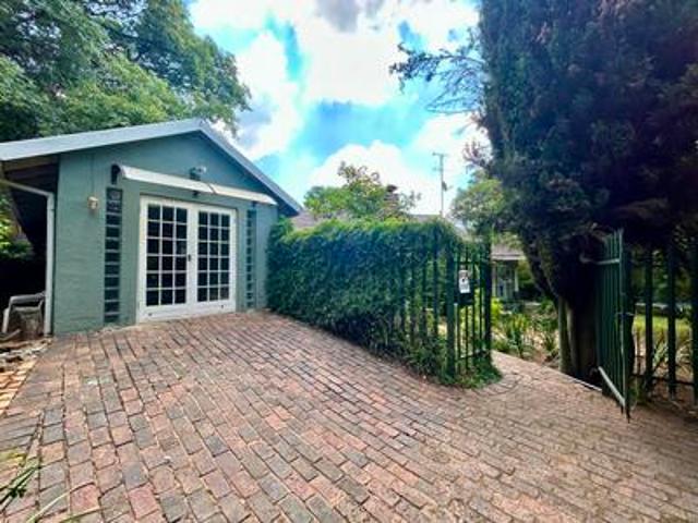 beautifully renovated 1.5 bedroom, 2.