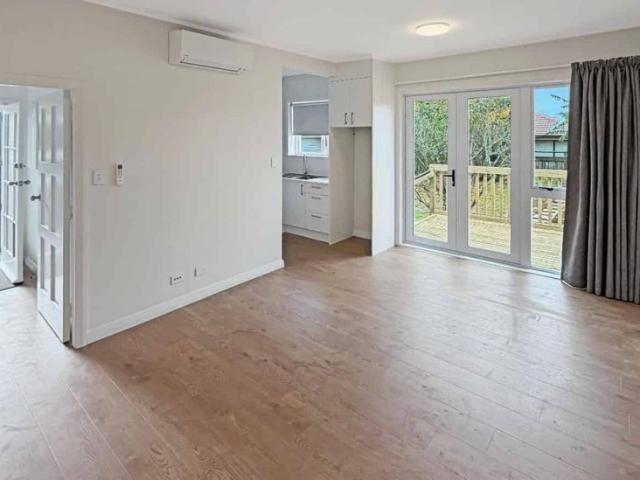 Beautifully renovated 2 bedroom, 1 bathroom home