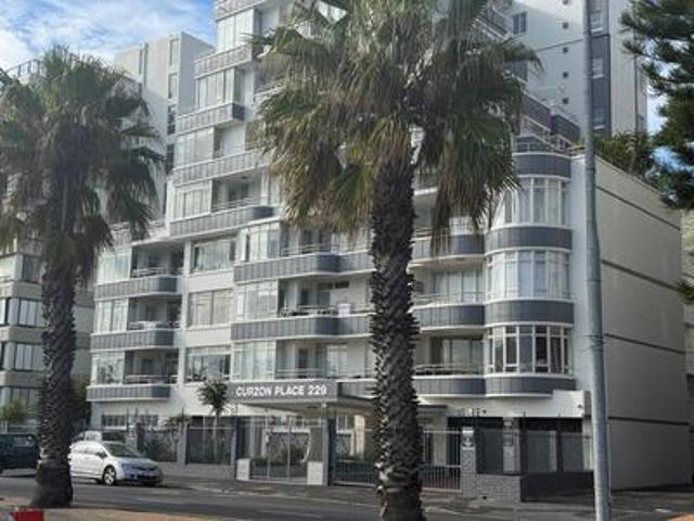 beautifully renovated beachfront apa.