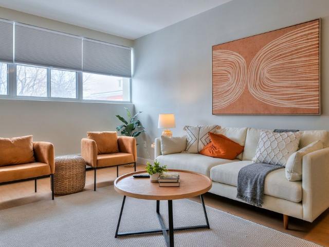 Beautifully Renovated Suites in Trendy Westboro!