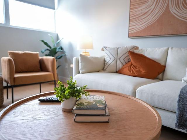 Beautifully Renovated Suites in Trendy Westboro!