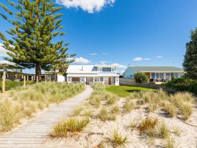BRING YOUR OFFERS EXECUTIVE BEACHFRONT HOME