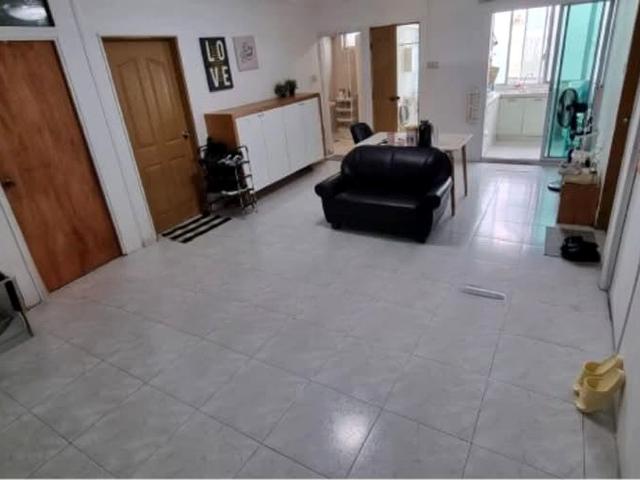 Beauty World Plaza D21, Apartment