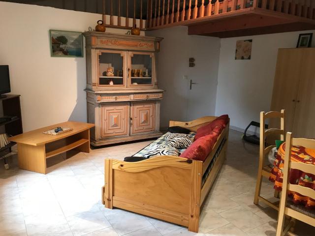 BEAUVOISIN, APPARTEMENT T2 MEZZANINE MEUBLE