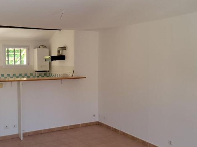 BEAUVOISIN, P3 LUMINEUX 60.26 m² AU CALME / BALCON & PARKING