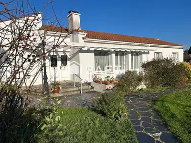 Beauvoir sur Mer 85230 Achat / Vente maison 12 pièces t12 parking