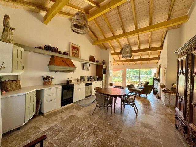 Beaux volumes et aucun travaux à prévoir