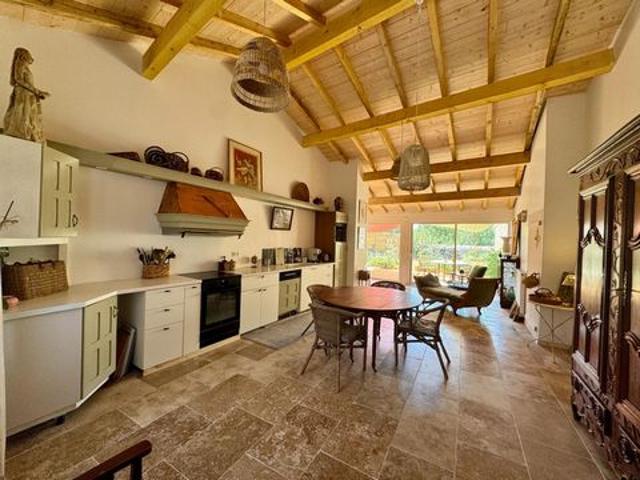 Beaux volumes et aucun travaux à prévoir