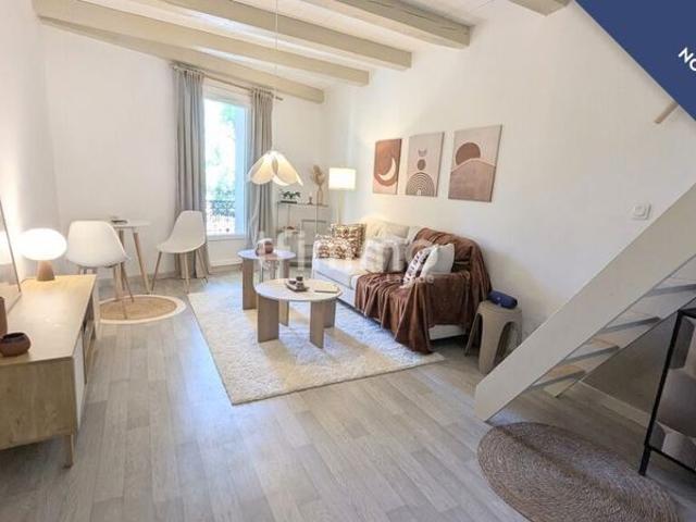Beaux arts T2 meublé joliement rénové 48 m² au sol