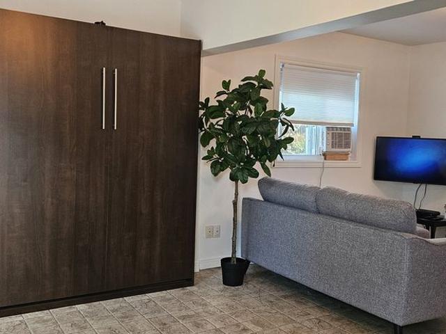 Beaux Logements 3 1/2 Disponibles