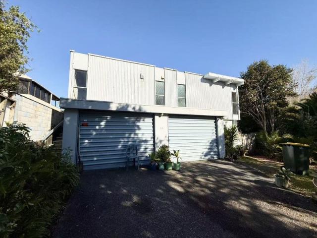 beach haven, 4 bedrooms