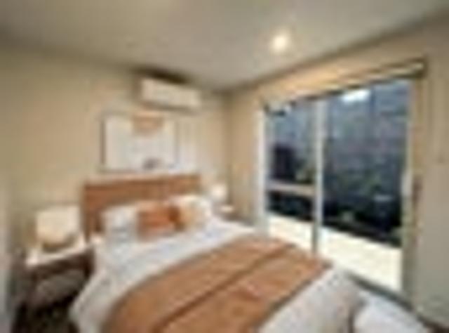 Beach Haven, 2 bedrooms, $640 pw