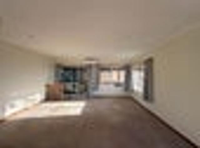 Beach Haven, 3 bedrooms, $750 pw