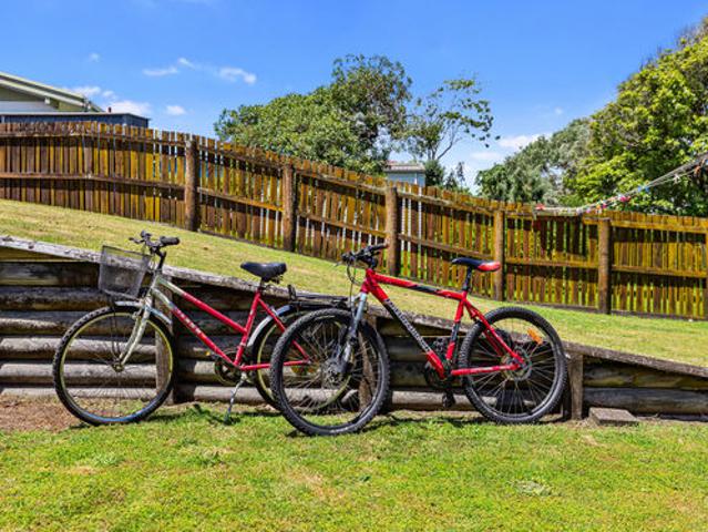 Beach Haven Papamoa Downstairs Unit