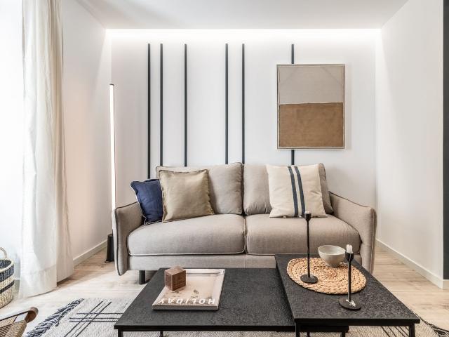 Beach Inspired 1 Bedroom Apartment with Workspace in Arapiles, Madrid Amsterdam Apartments for Rent