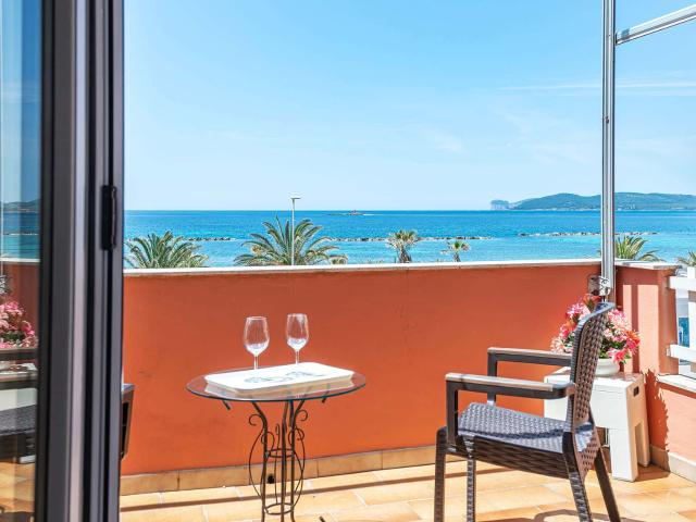 Beachfront Lido 95