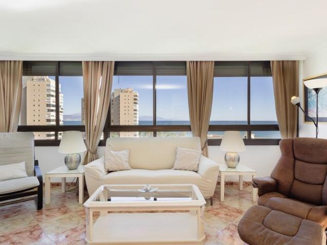 Beachfront 3 bedroom apartment with sea views in Torremolinos