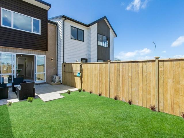beachlands, 2 bedrooms