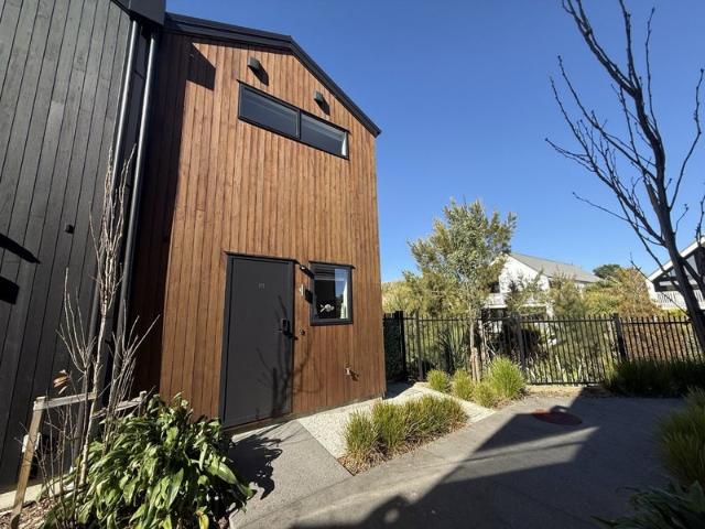 beachlands, 2 bedrooms