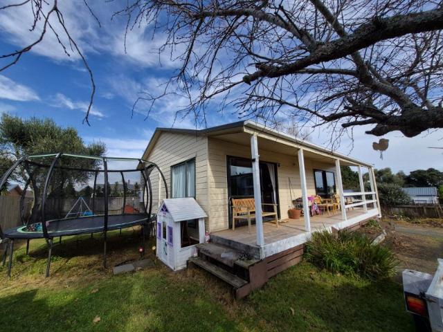 beachlands, 2 bedrooms