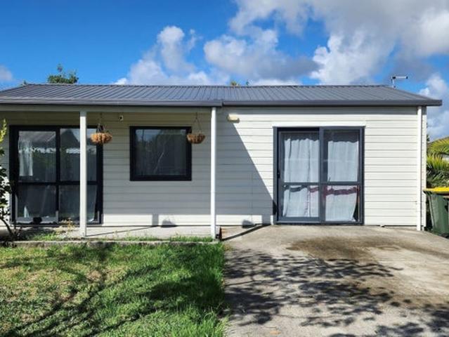 beachlands, 2 bedrooms