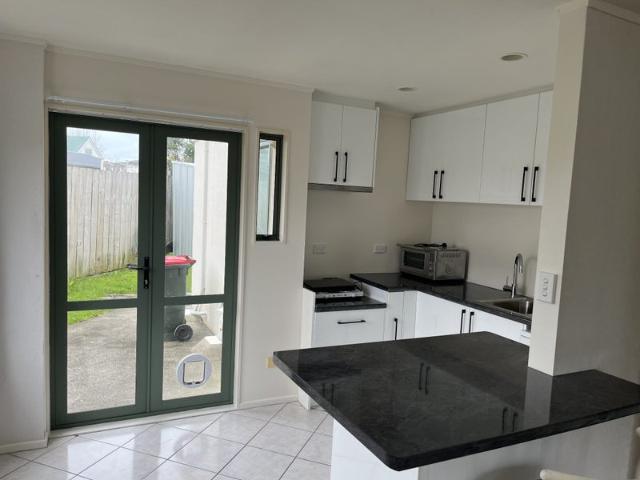 beachlands, 2 bedrooms