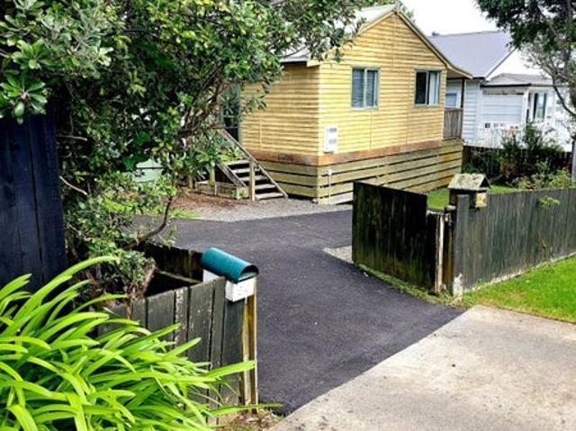 beachlands, 2 bedrooms