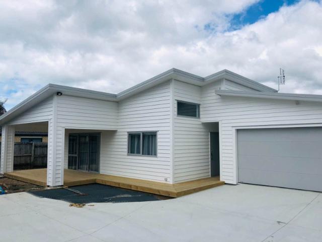 beachlands, 2 bedrooms