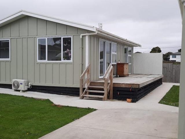 beachlands, 2 bedrooms