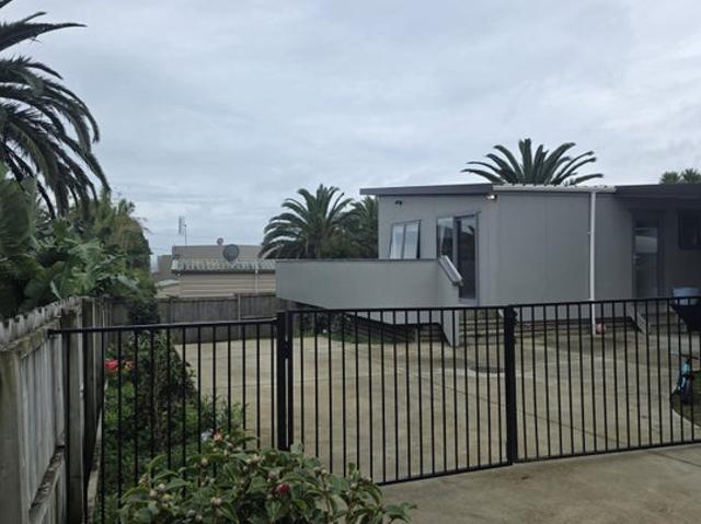 beachlands, 2 bedrooms