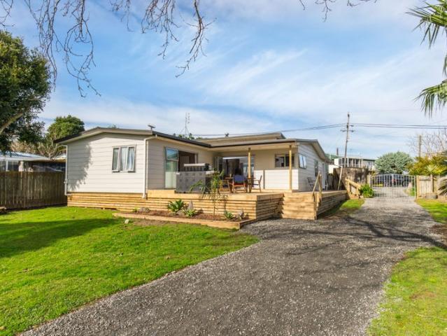 beachlands, 4 bedrooms