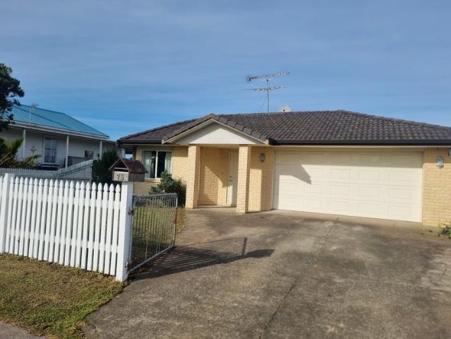beachlands, 4 bedrooms