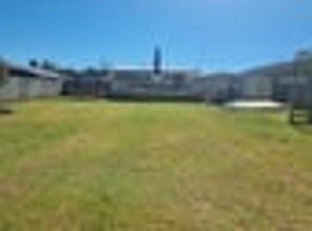 Beachlands, 4 bedrooms, $700 pw