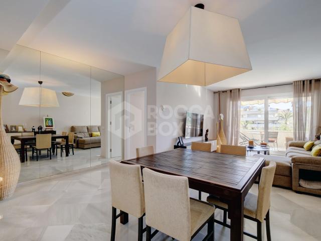 Beachside Apartment in Los Granados