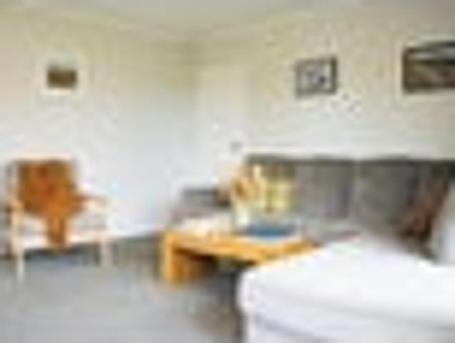 Beachside Family Living, Room to Grow